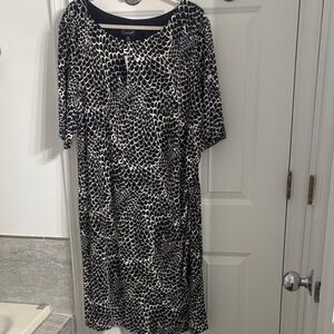 Connected Apparel Black and White Midi Dress